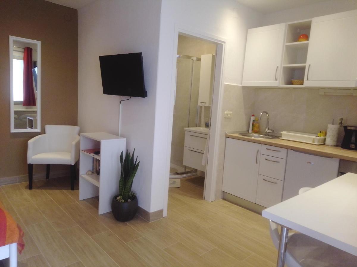 Apartments Haracic Hvar Town Extérieur photo