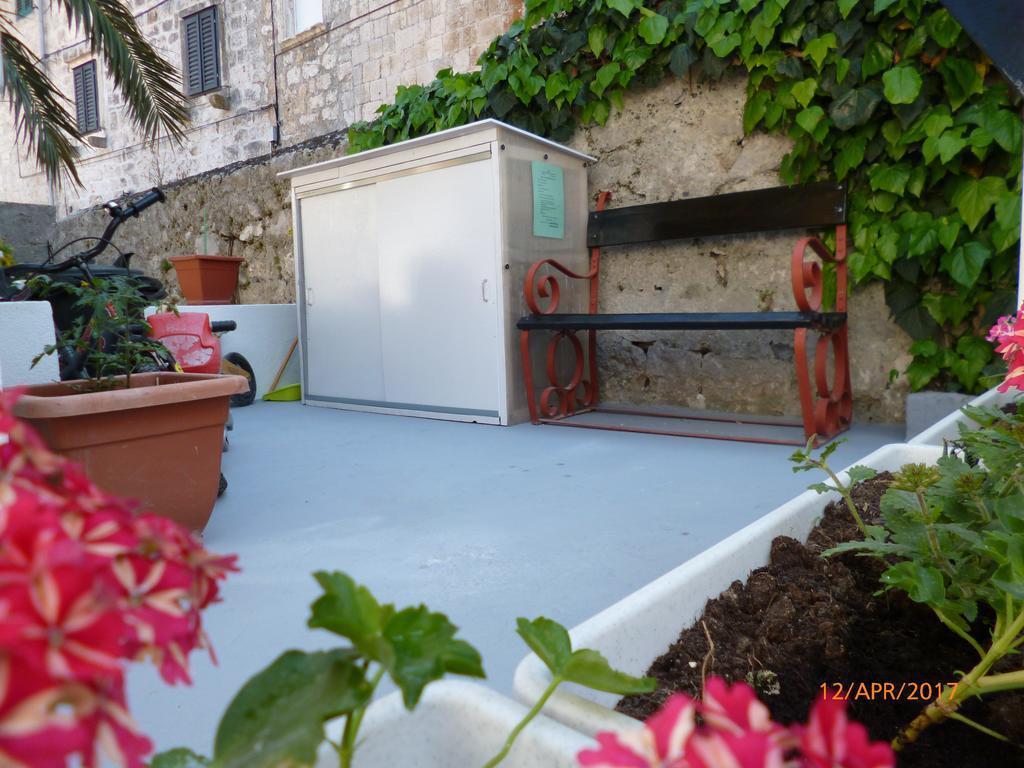 Apartments Haracic Hvar Town Extérieur photo